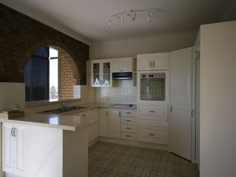 4, 427  Esplanade, Manly QLD 4179