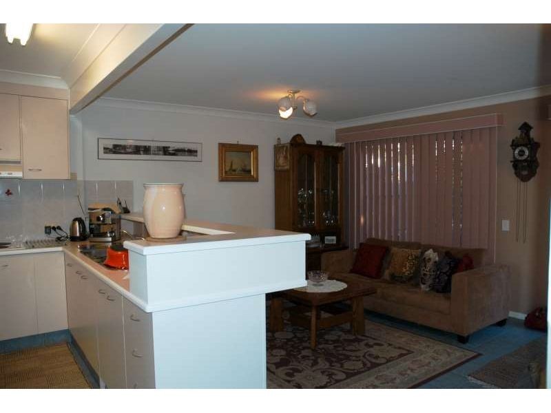 3, 181 Cypress Terrace, Palm Beach QLD 4221