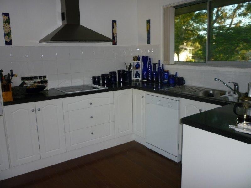 1/24 Thomas Street, Birkdale QLD 4159