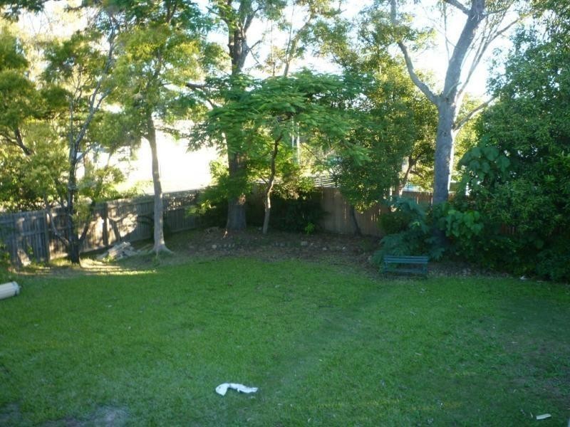 1/24 Thomas Street, Birkdale QLD 4159