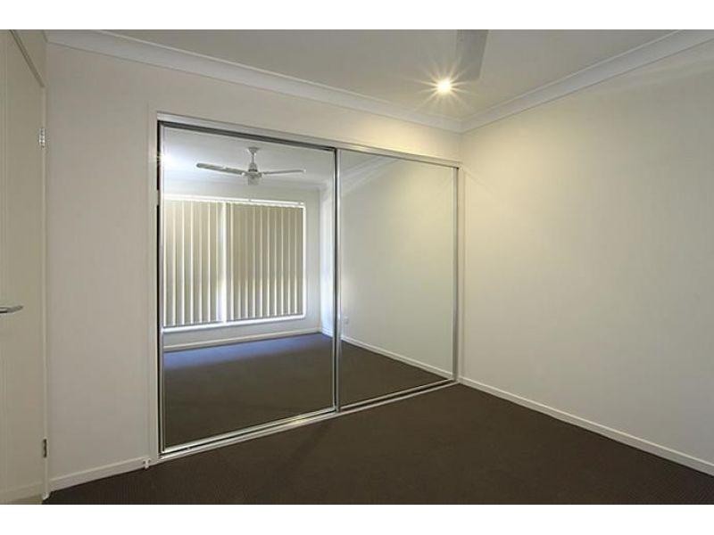 1/12 Budgerigar Street, Upper Kedron QLD 4055