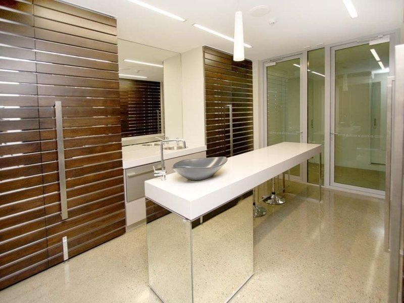 221/90 Wynnum Road, Norman Park QLD 4170