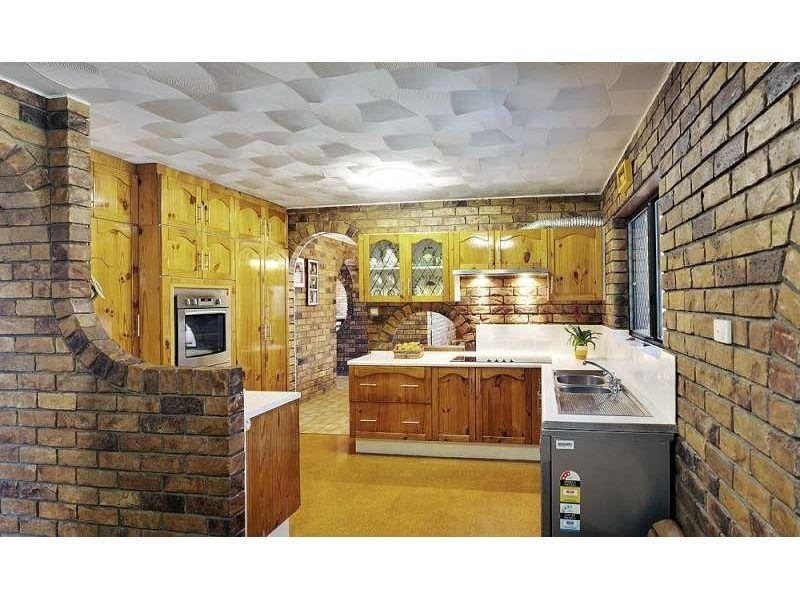 12 Bors Street, Carindale QLD 4152