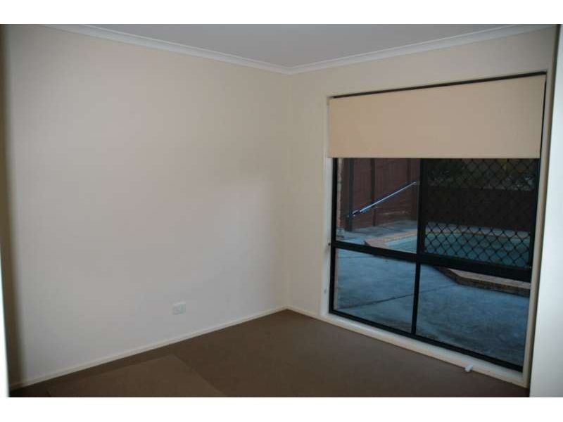 17 Gumleaf Drive, Molendinar QLD 4214