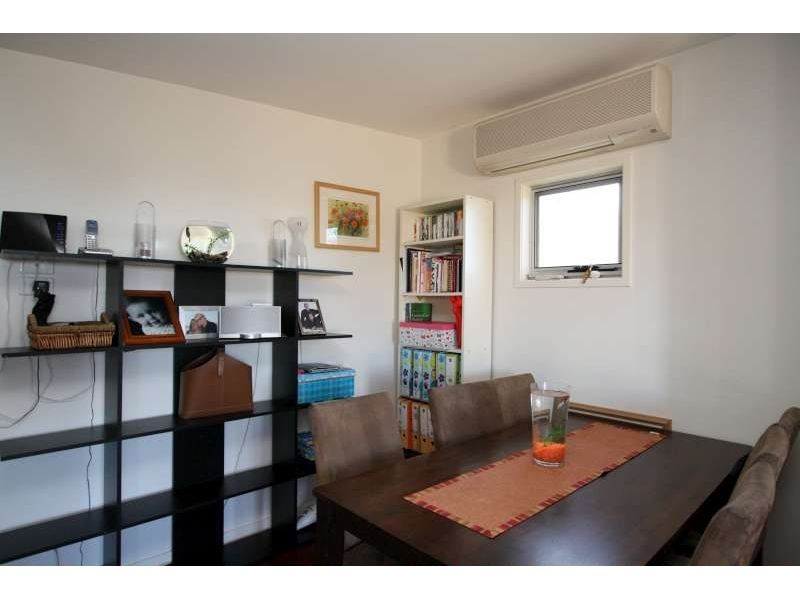 25b Hipwood Street, Norman Park QLD 4170