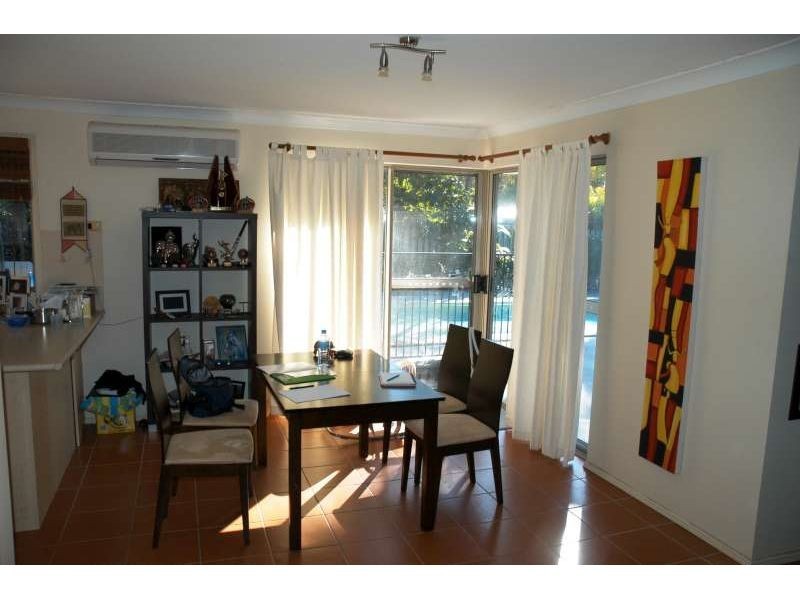 42A Sickle Avenue, Hope Island QLD 4212