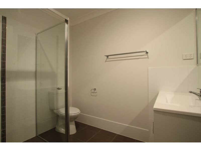 2, 7 Hancock Street, Caboolture QLD 4510