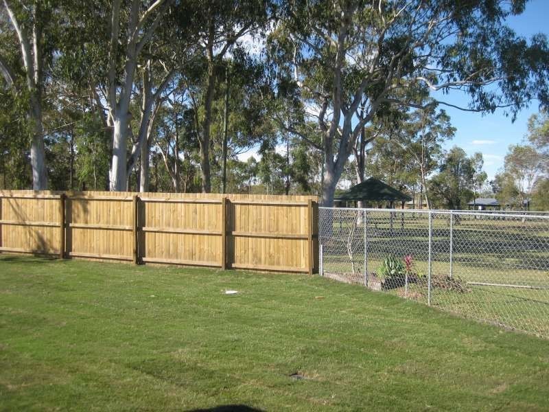 2, 7 Hancock Street, Caboolture QLD 4510