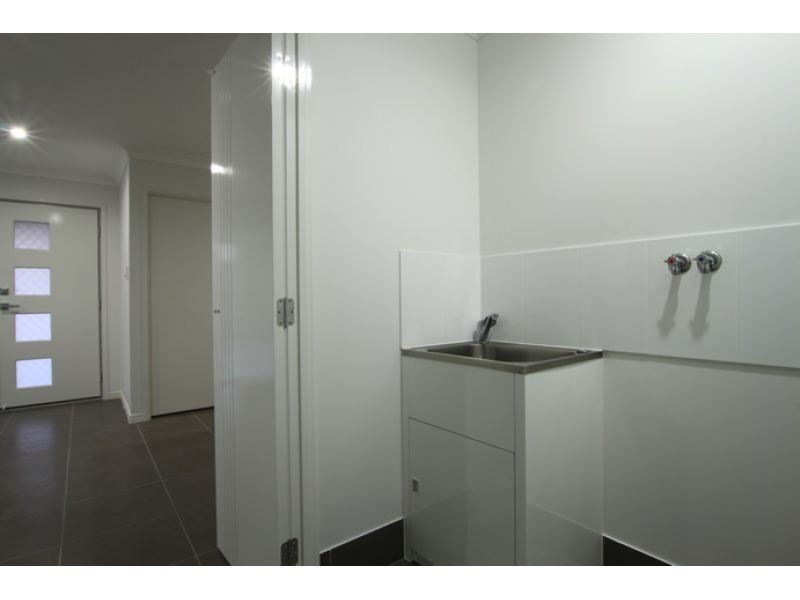 2, 7 Hancock Street, Caboolture QLD 4510