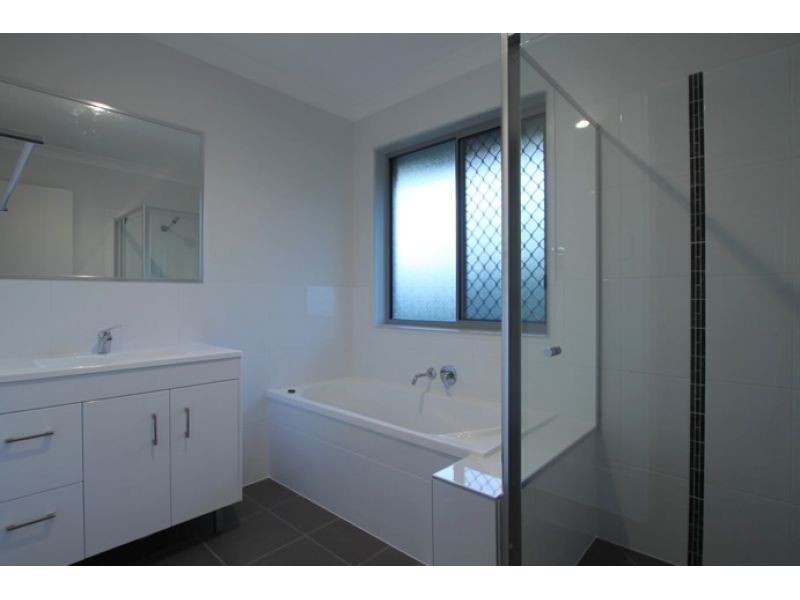 1, 7 Hancock Street, Caboolture QLD 4510