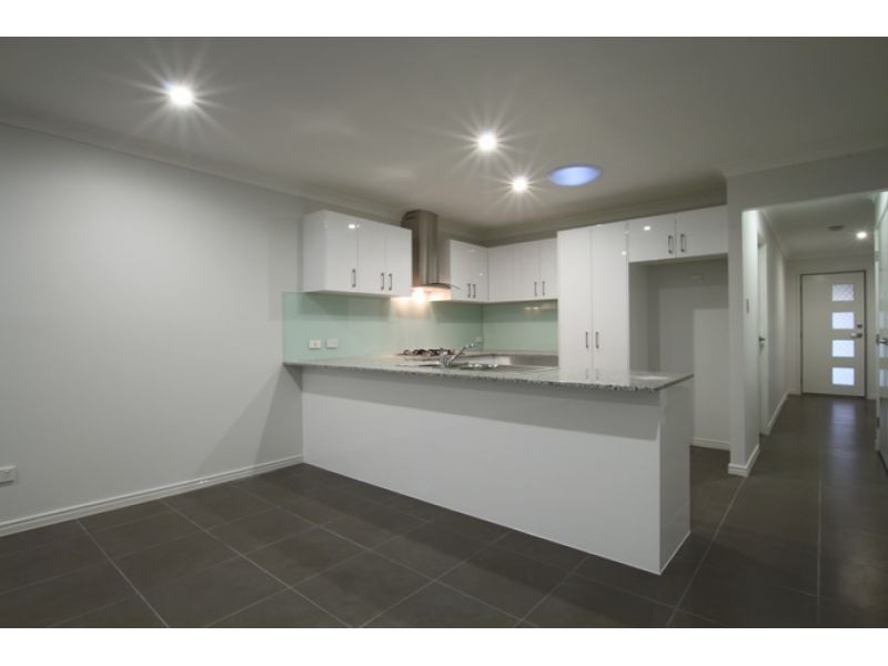 1, 7 Hancock Street, Caboolture QLD 4510