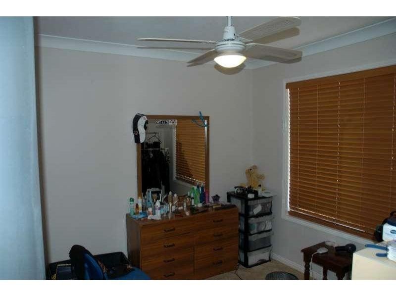 12 Rochelle Court, Edens Landing QLD 4207