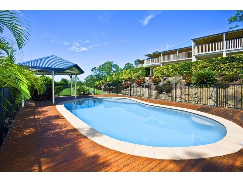 27 Byfield Court, Nerang QLD 4211