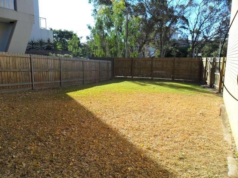 3/89 Coonan Street, Indooroopilly QLD 4068