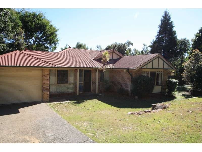 4 Balala Close, Forest Lake QLD 4078