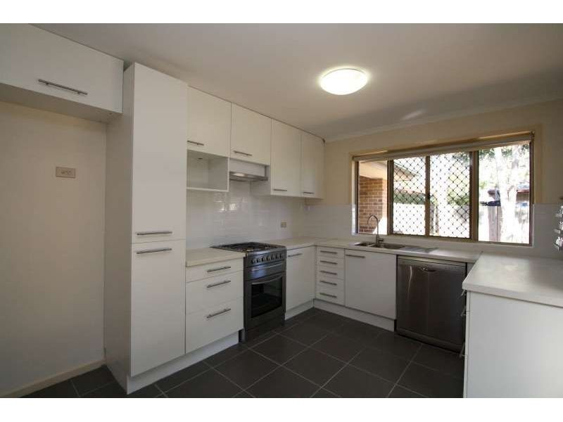 4 Balala Close, Forest Lake QLD 4078