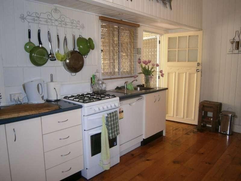 4/24 Shaw Street, Wooloowin QLD 4030