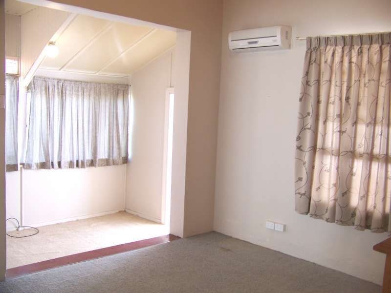 59 McLennan Street, Albion QLD 4010