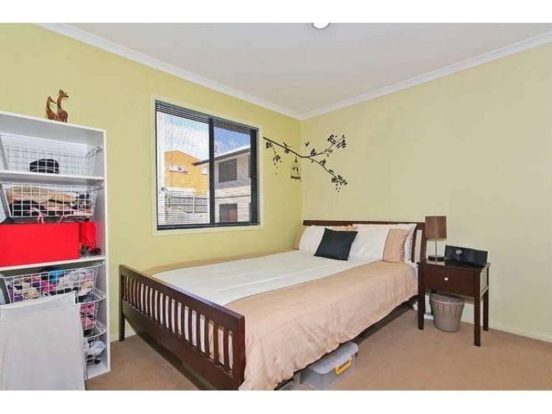 7/22 Waratah Avenue, Carina QLD 4152