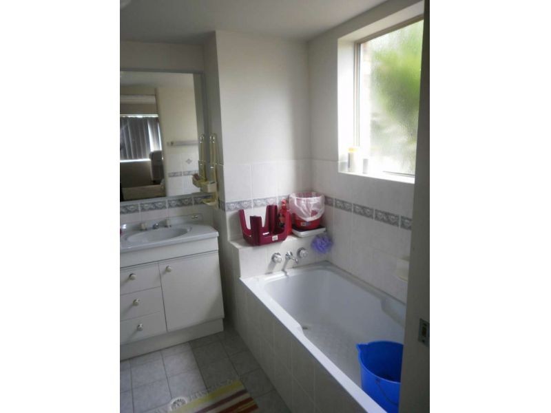 5, 28 Sykes Street, Southport QLD 4215