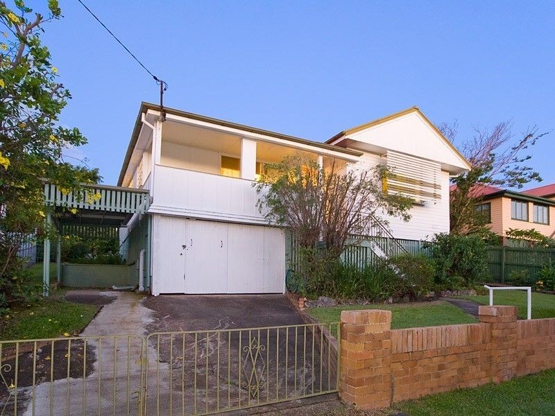 53 Raby Road, Coorparoo QLD 4151