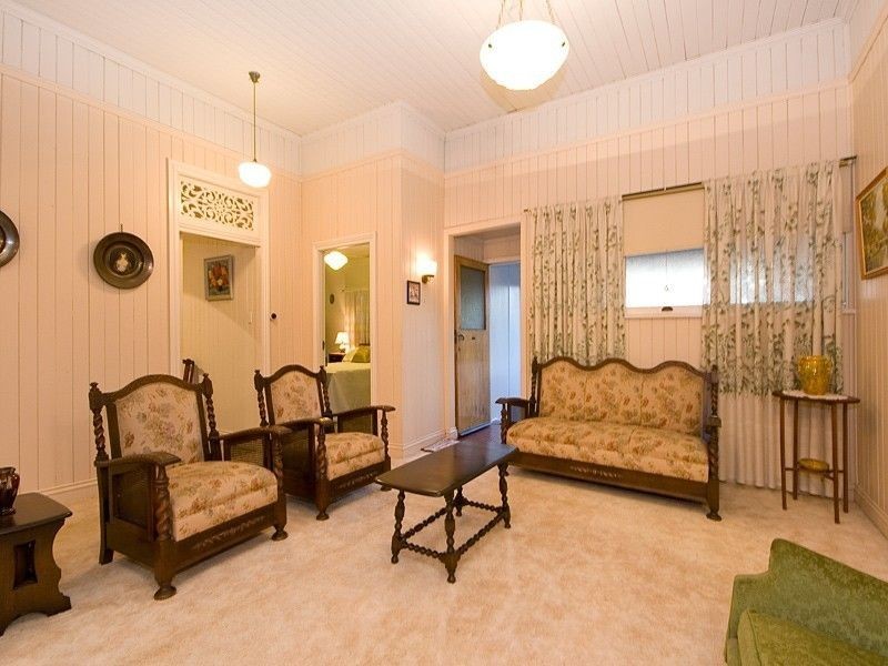 53 Raby Road, Coorparoo QLD 4151