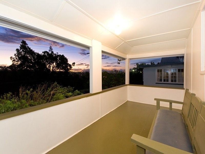 53 Raby Road, Coorparoo QLD 4151