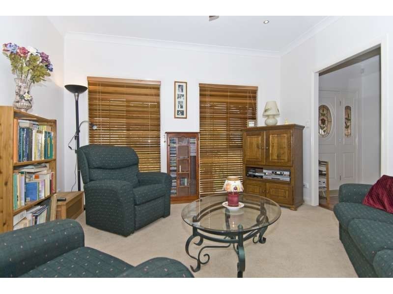 27 Honey Eater Court, Gilston QLD 4211