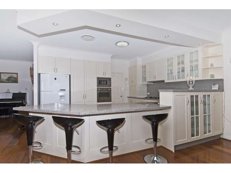 27 Honey Eater Court, Gilston QLD 4211