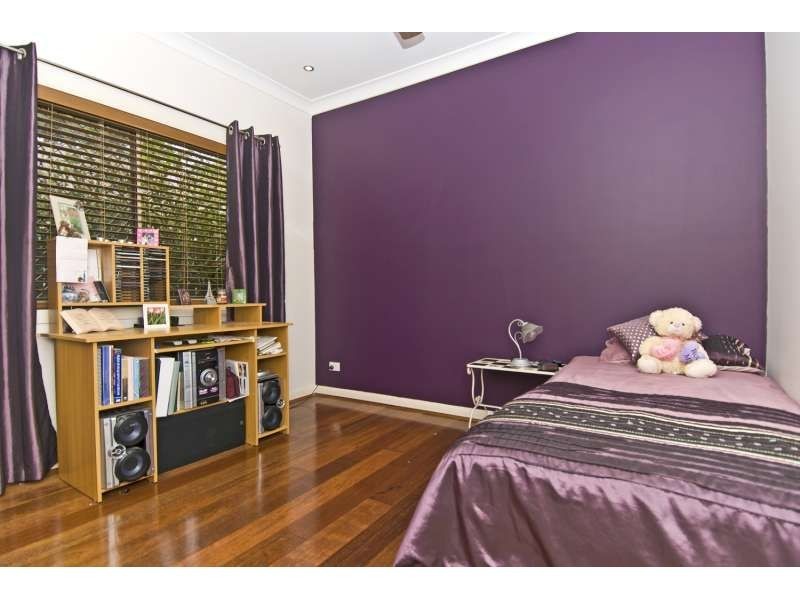 27 Honey Eater Court, Gilston QLD 4211