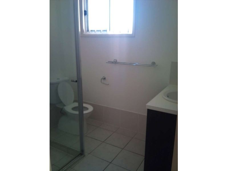 12 Aqua Crescent, Redland Bay QLD 4165