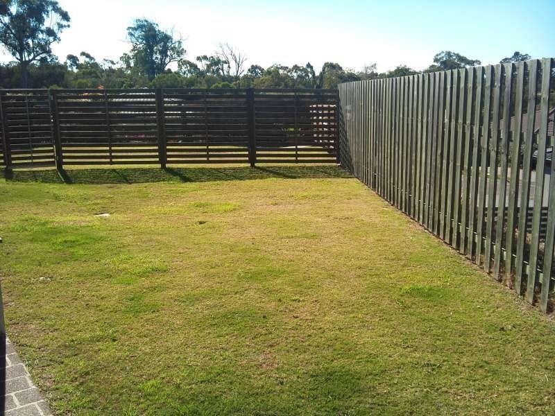 12 Aqua Crescent, Redland Bay QLD 4165