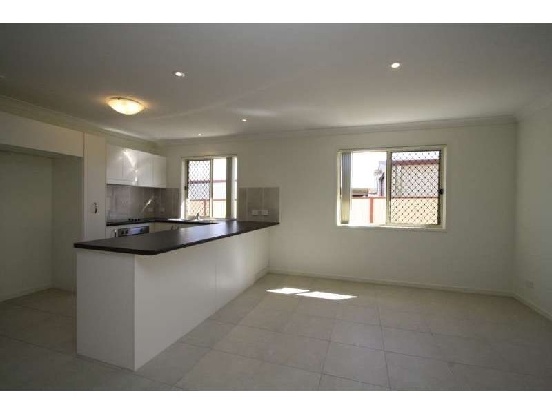 14 Bovey Street, Coopers Plains QLD 4108