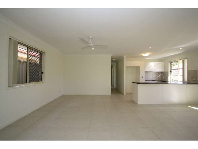 14 Bovey Street, Coopers Plains QLD 4108