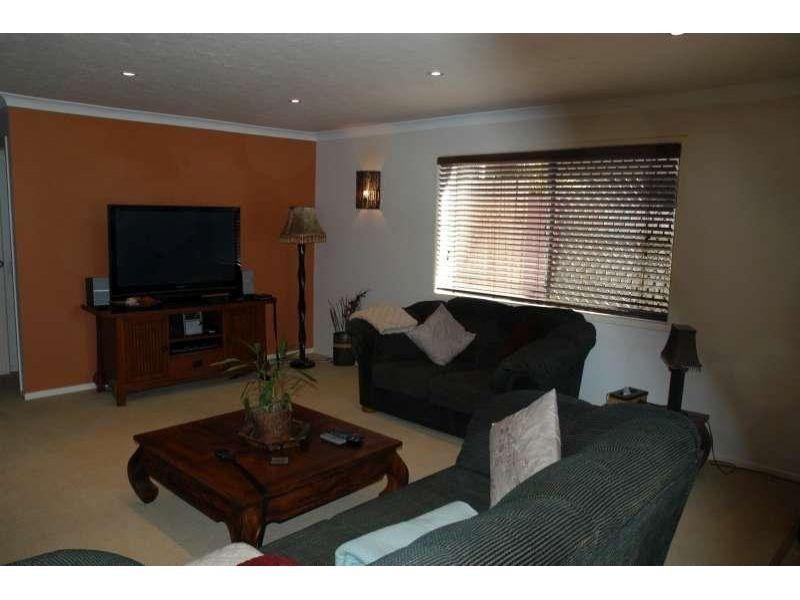 27 Kancoona Street, Rochedale South QLD 4123