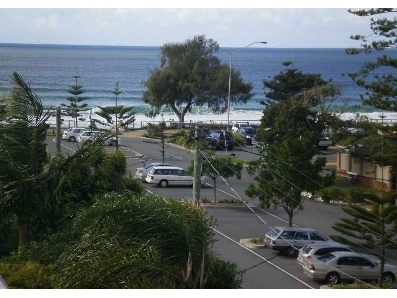 17, 479-483 Golden Four Drive, Tugun QLD 4224