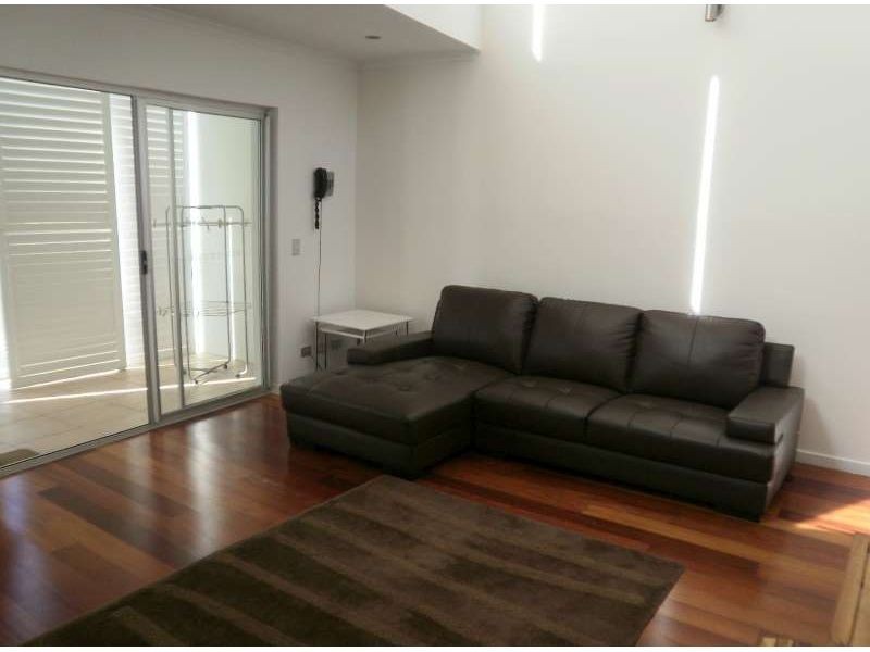 17, 479-483 Golden Four Drive, Tugun QLD 4224