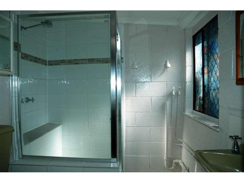 10A Crinkle Court, Southport QLD 4215