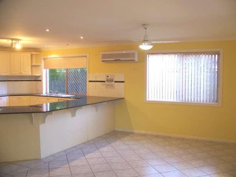 40 Gleneagles Crescent, Albany Creek QLD 4035