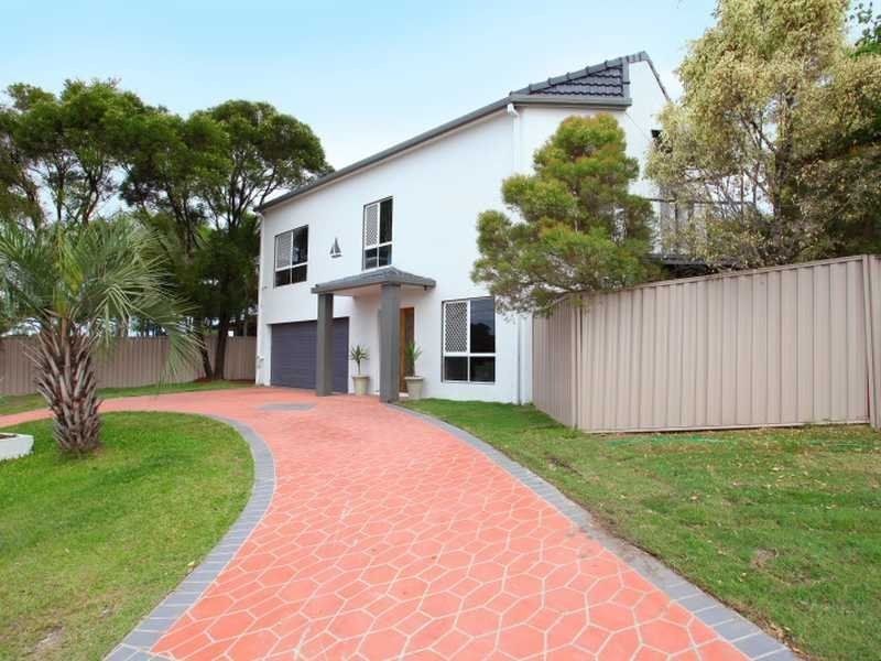 4 Jondique Avenue, Merrimac QLD 4226