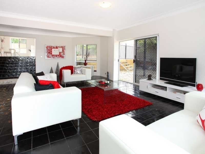 4 Jondique Avenue, Merrimac QLD 4226