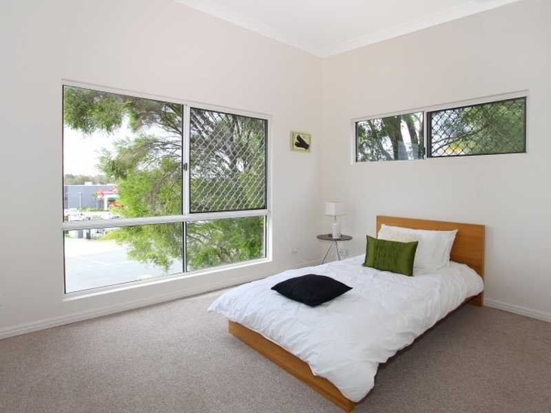 4 Jondique Avenue, Merrimac QLD 4226