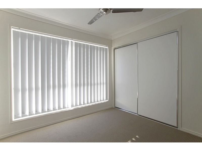 1, 8 Lotus Avenue, Bellmere QLD 4510