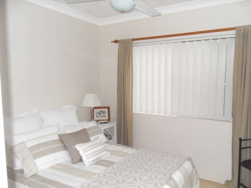 9, 55 Landsborough Avenue, Scarborough QLD 4020