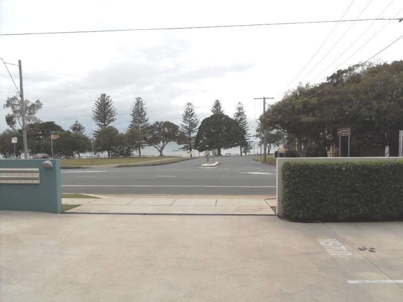 9, 55 Landsborough Avenue, Scarborough QLD 4020