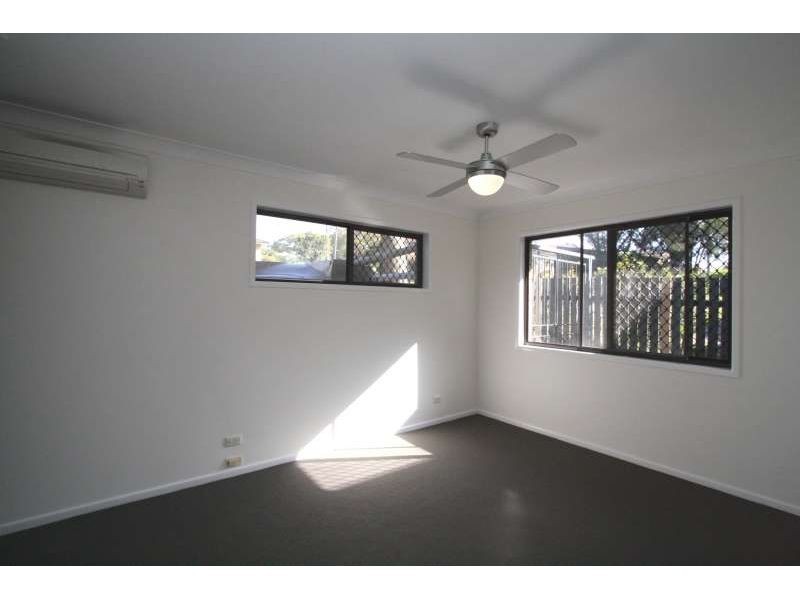 74 Monash Road, Tarragindi QLD 4121