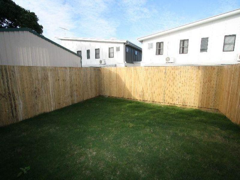 2/37 Orana Street, Carina QLD 4152