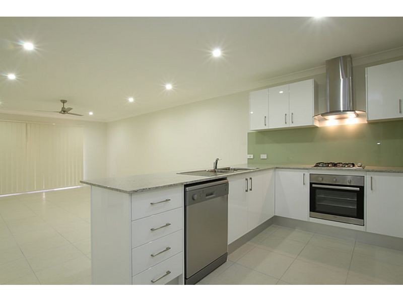 1, 72 Ronald Court, Caboolture South QLD 4510