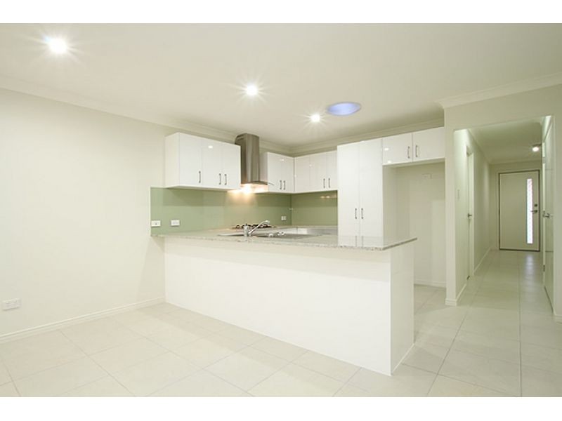 1, 72 Ronald Court, Caboolture South QLD 4510