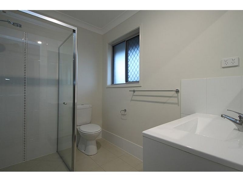 1, 72 Ronald Court, Caboolture South QLD 4510